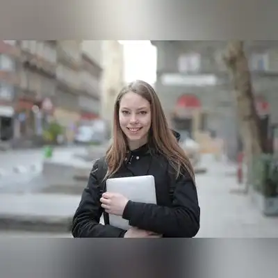 倪茉子